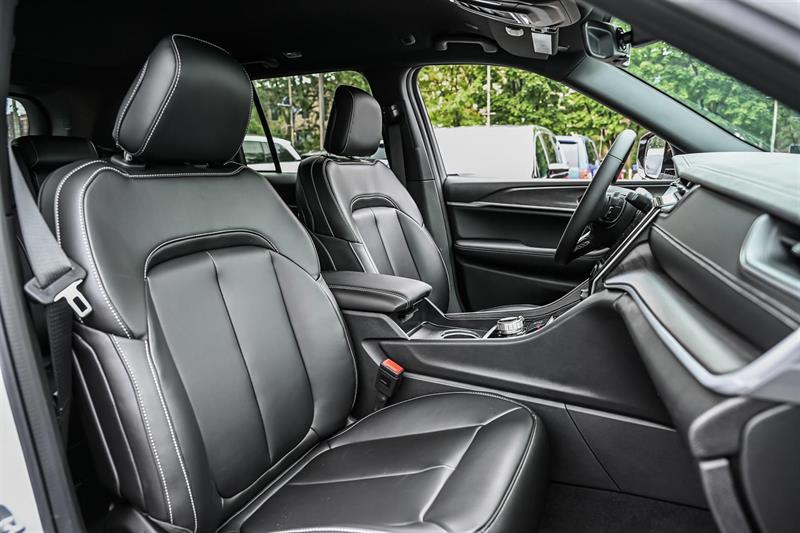 jeep Grand Cherokee 2025 - 24