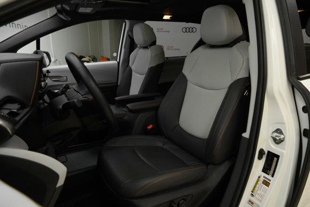 toyota Sienna 2024 - 25