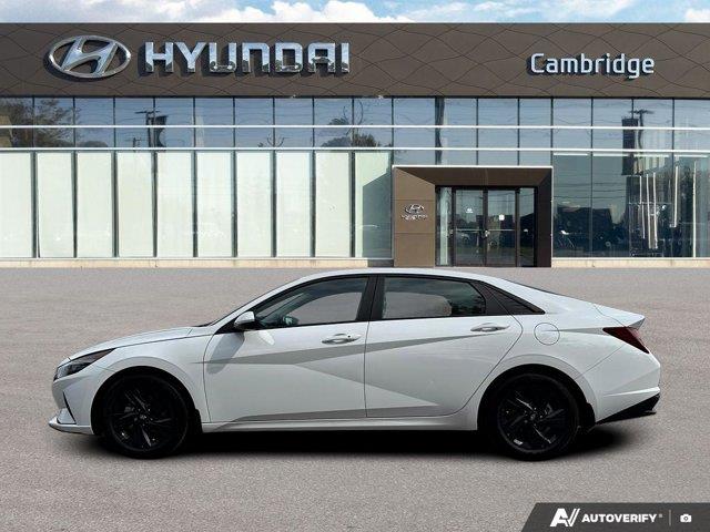 hyundai Elantra 2022 - 2