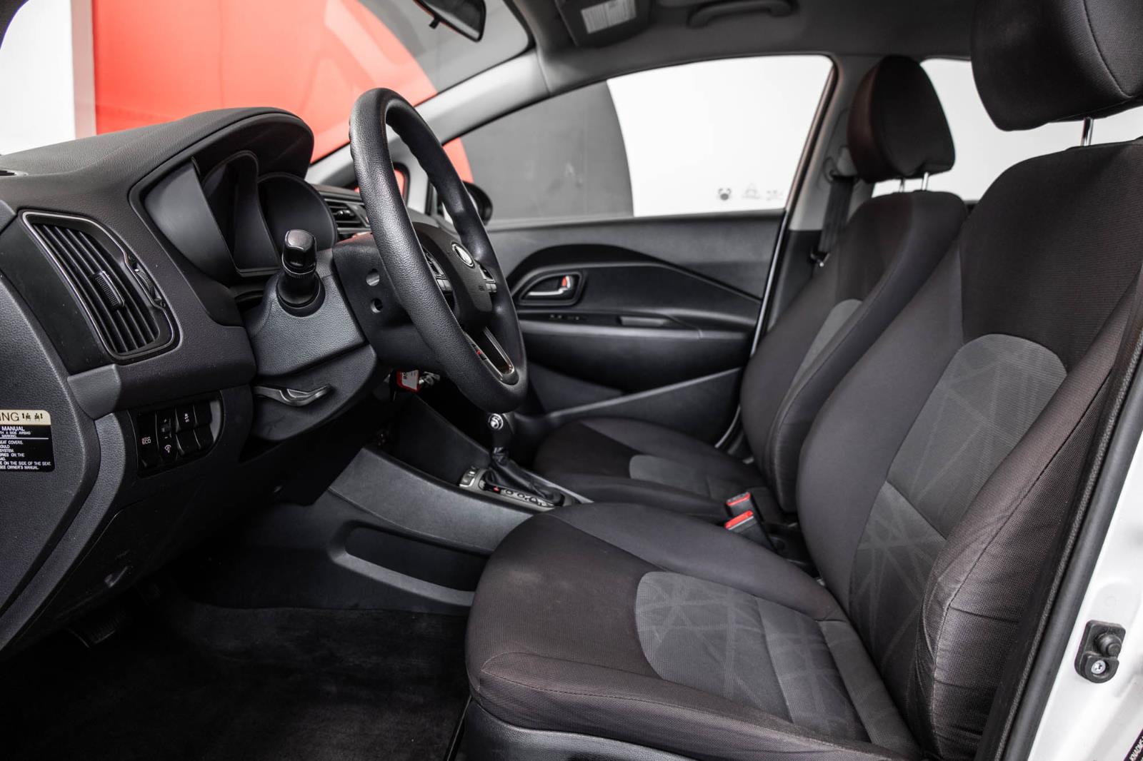 kia Rio 2017 - 22
