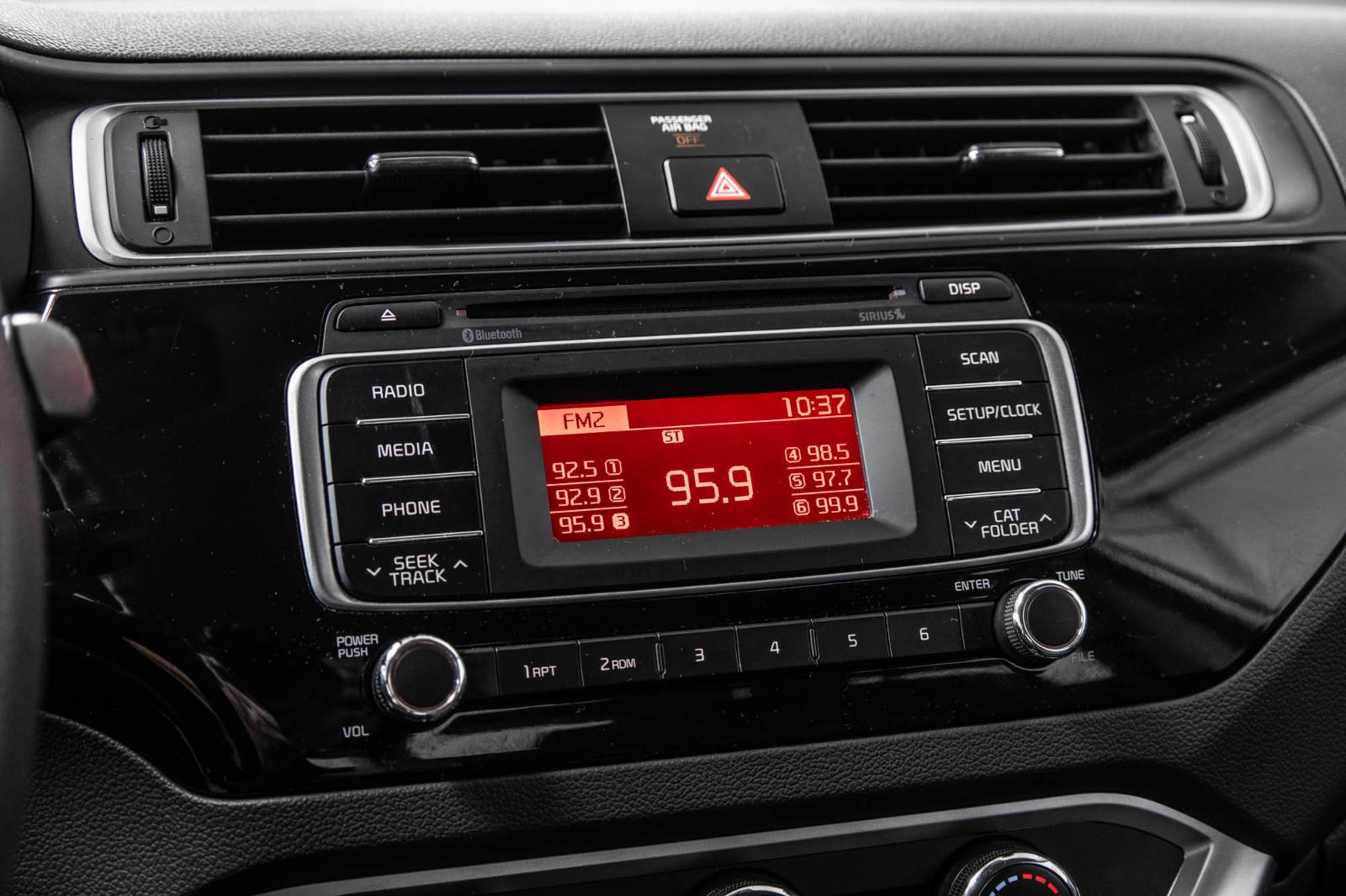 kia Rio 2017 - 29