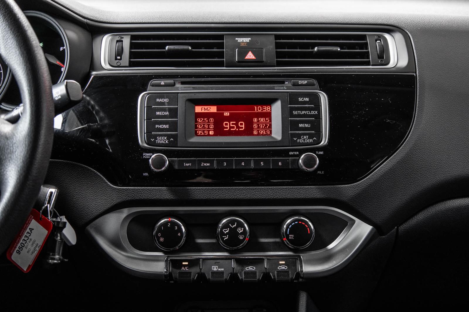 kia Rio 2017 - 37