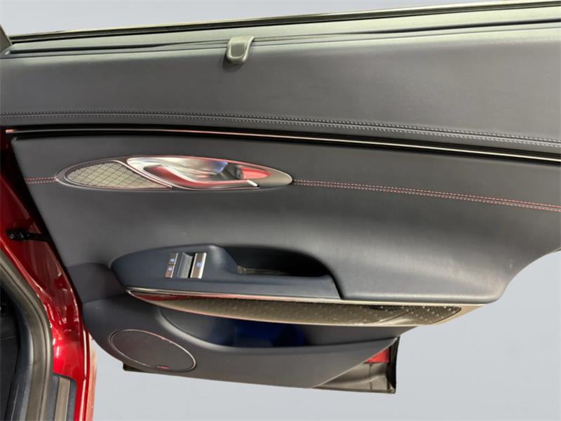 genesis GV70 2022 - 18