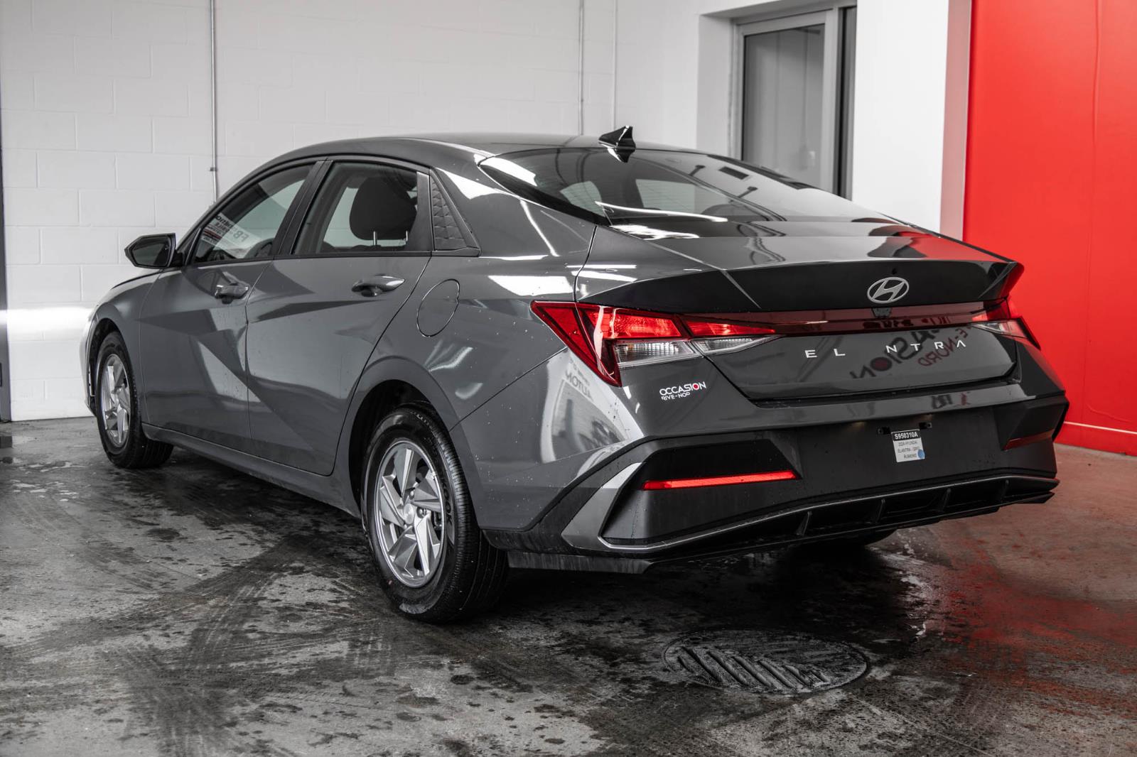 hyundai Elantra 2024 - 13