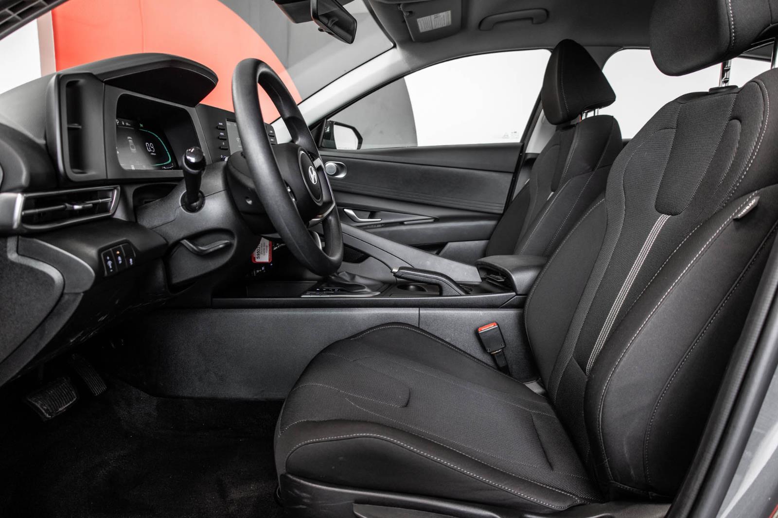 hyundai Elantra 2024 - 20