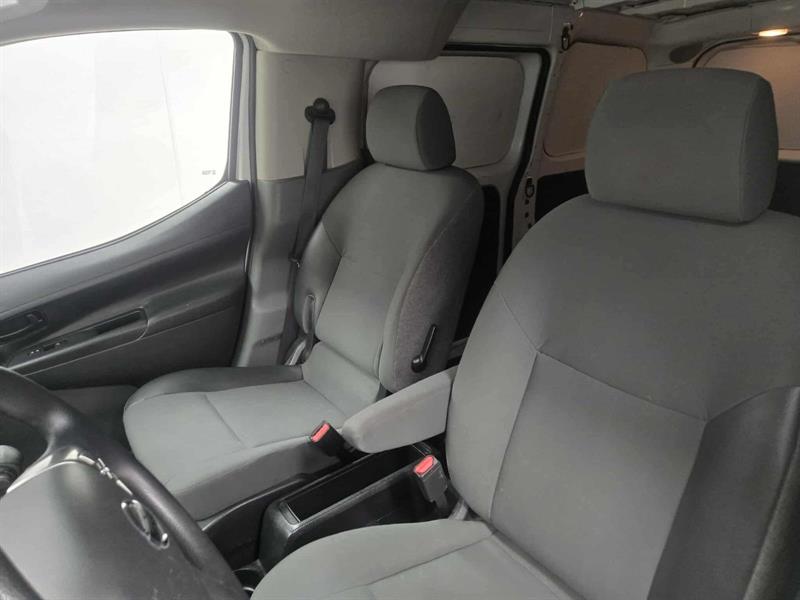 nissan NV200 2021 - 11