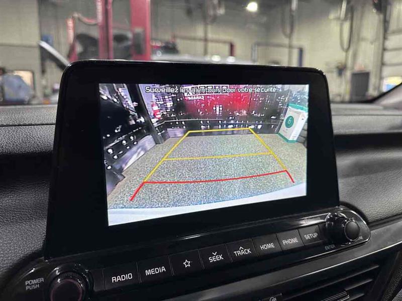 kia Forte 2021 - 16