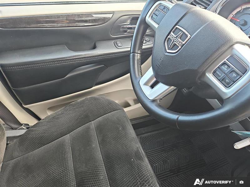 dodge Grand Caravan 2015 - 17