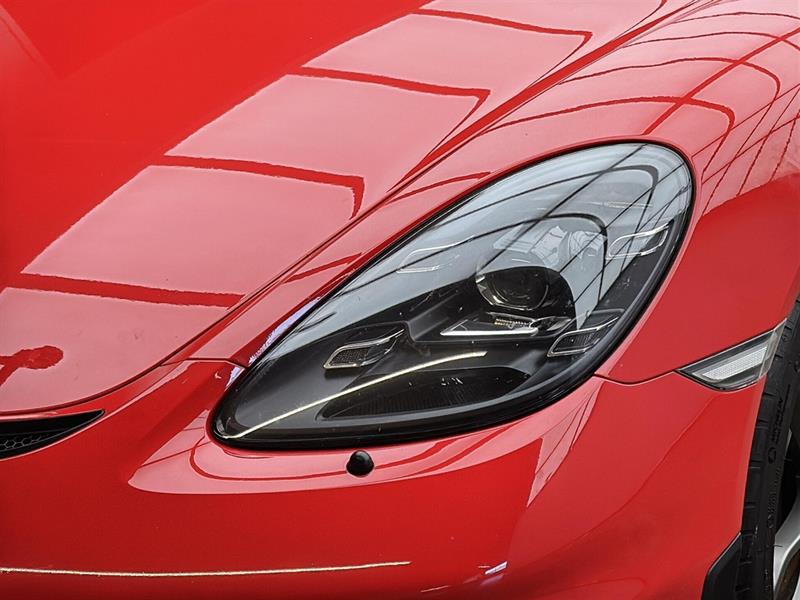 porsche 718 Spyder 2022 - 14
