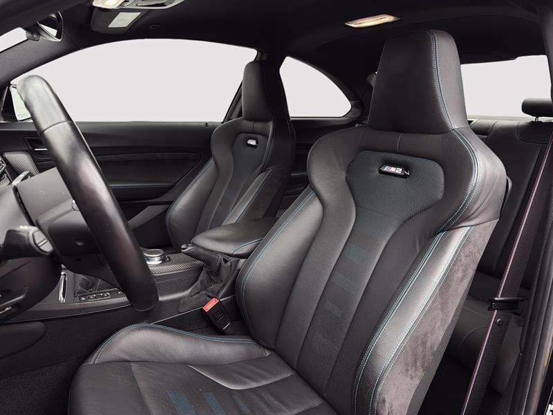 bmw M2 2021 - 14