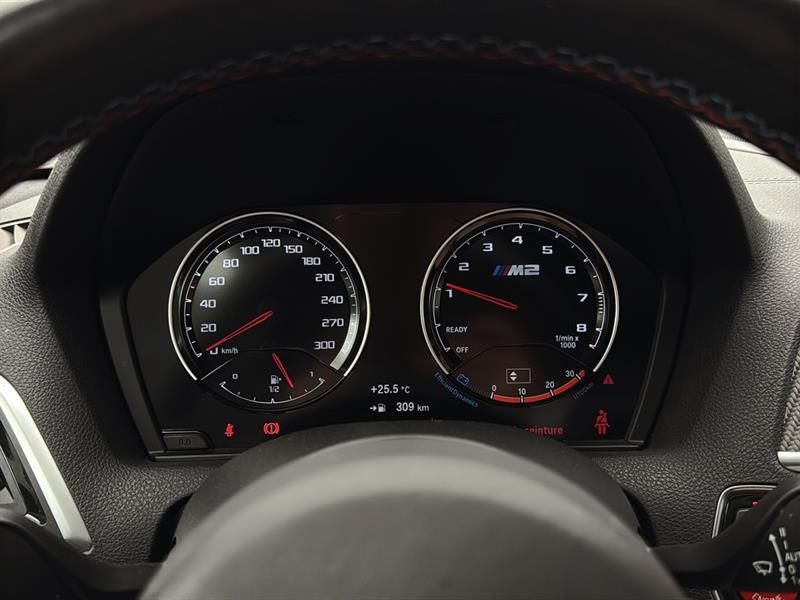 bmw M2 2021 - 16