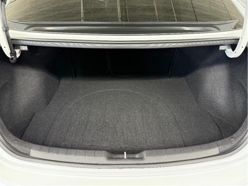 hyundai Elantra 2020 - 22
