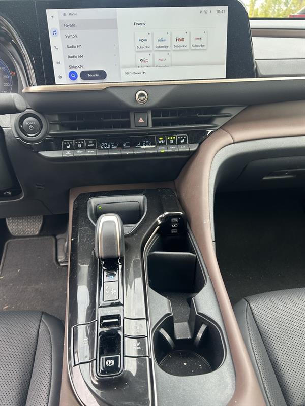 toyota Crown 2024 - 14