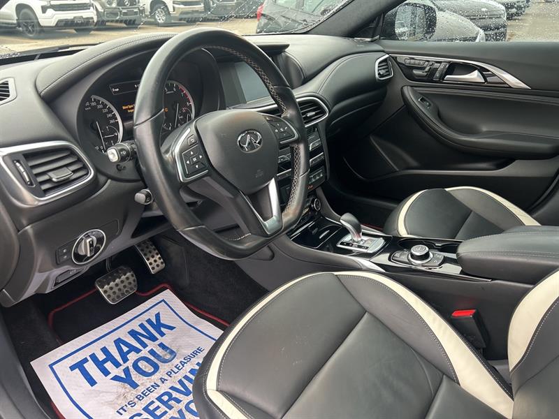 infiniti QX30 2017 - 11