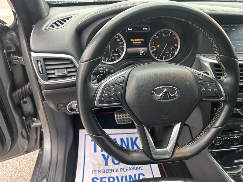 infiniti QX30 2017 - 12