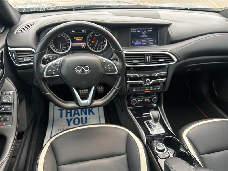 infiniti QX30 2017 - 13