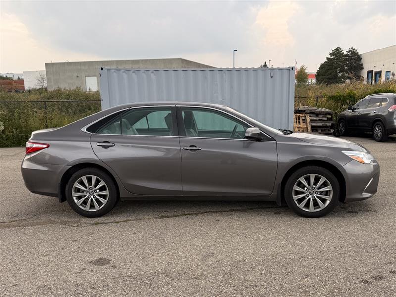 toyota Camry 2017 - 9