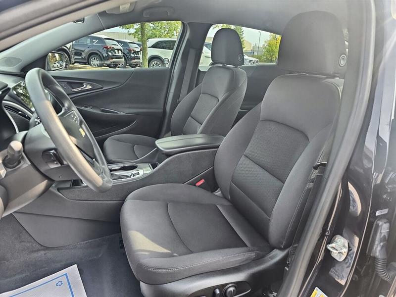 chevrolet Malibu 2023 - 13