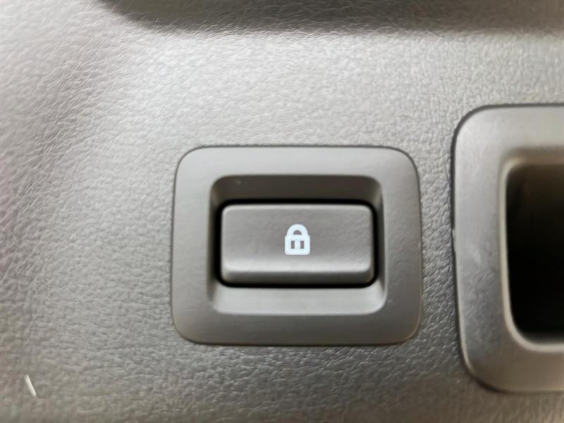 mazda MX-30 2022 - 13