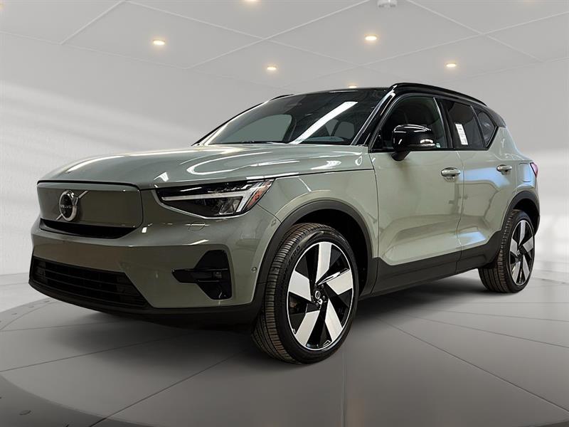 volvo XC40 2023
