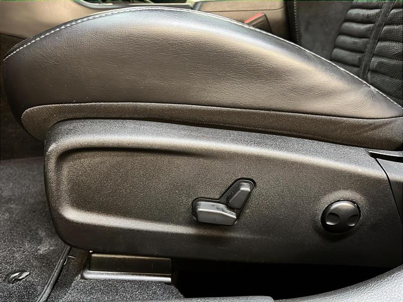 dodge Charger 2023 - 25