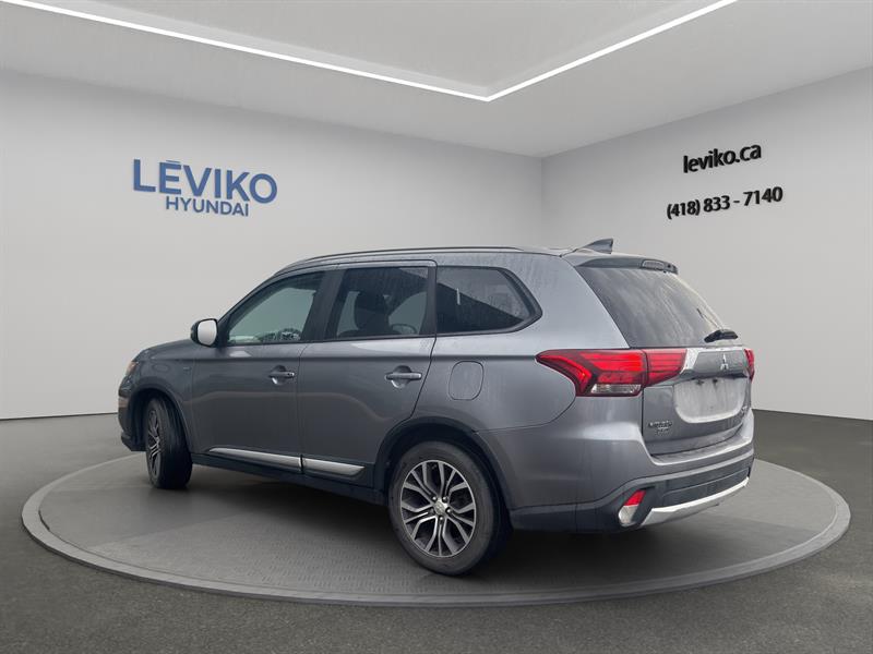 mitsubishi Outlander 2017 - 3