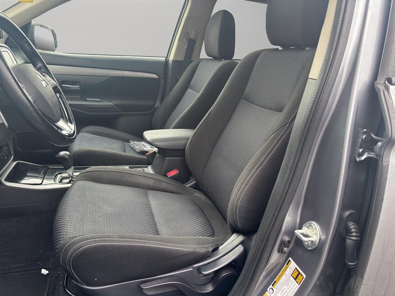 mitsubishi Outlander 2017 - 11