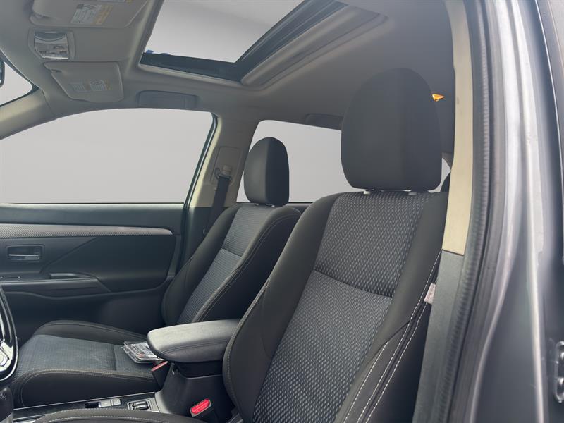 mitsubishi Outlander 2017 - 12