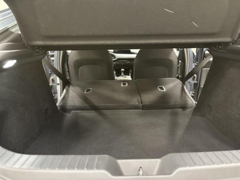 mazda Mazda3 Sport 2021 - 25