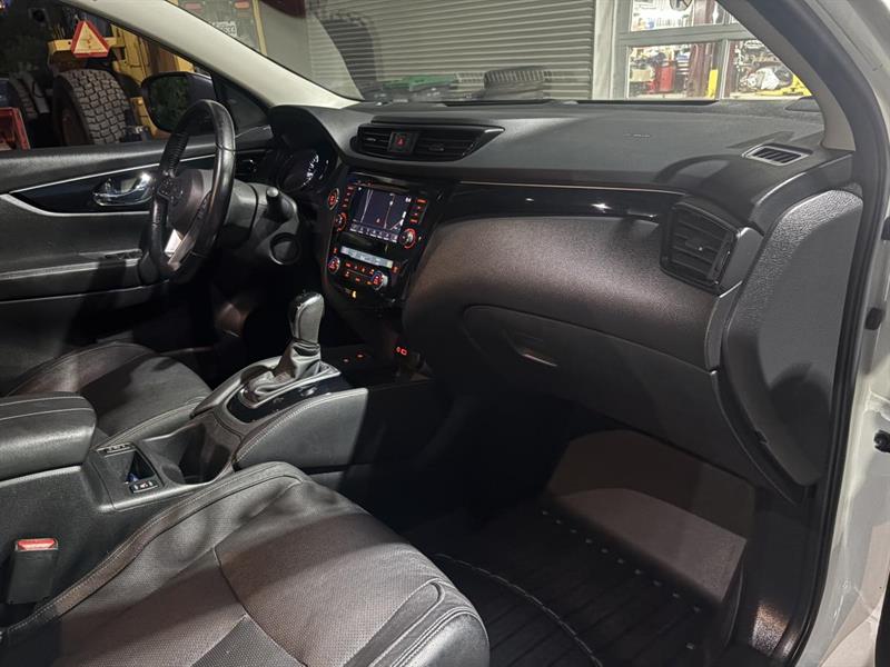 nissan Qashqai 2019 - 36