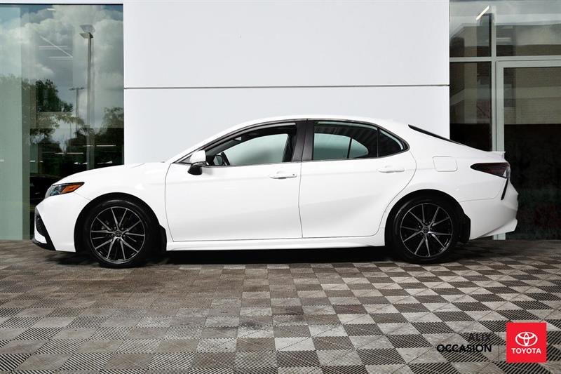 toyota Camry 2023 - 3