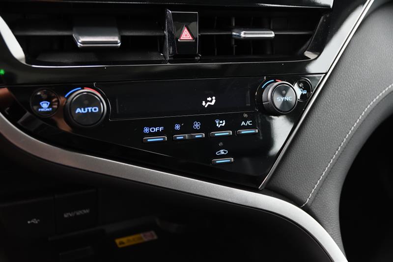 toyota Camry 2023 - 22