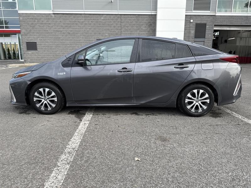 toyota Prius Prime 2022 - 8