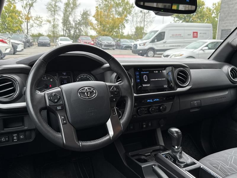 toyota Tacoma 2018 - 11