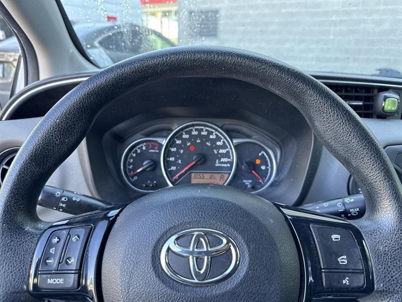 toyota Yaris Hatchback 2018 - 12