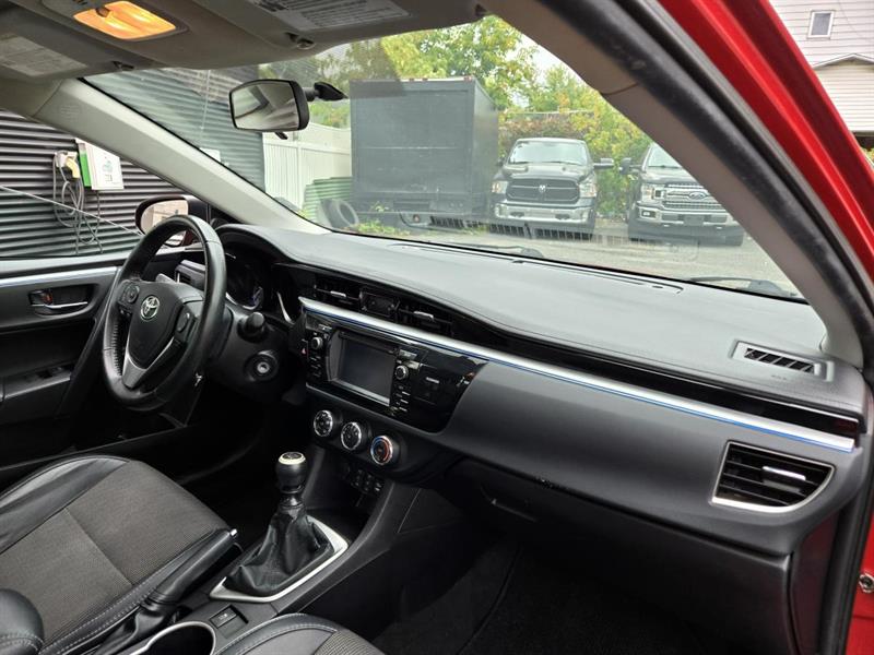toyota Corolla 2015 - 9