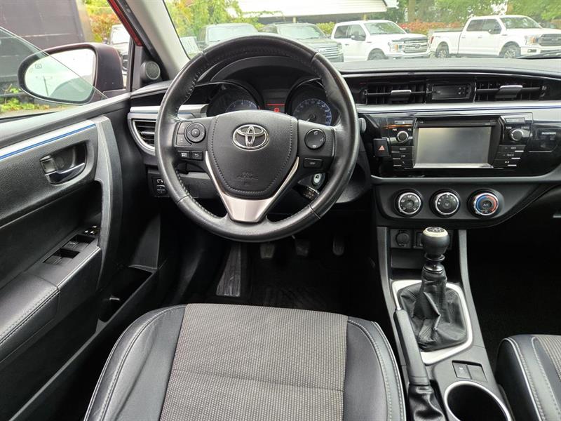 toyota Corolla 2015 - 13