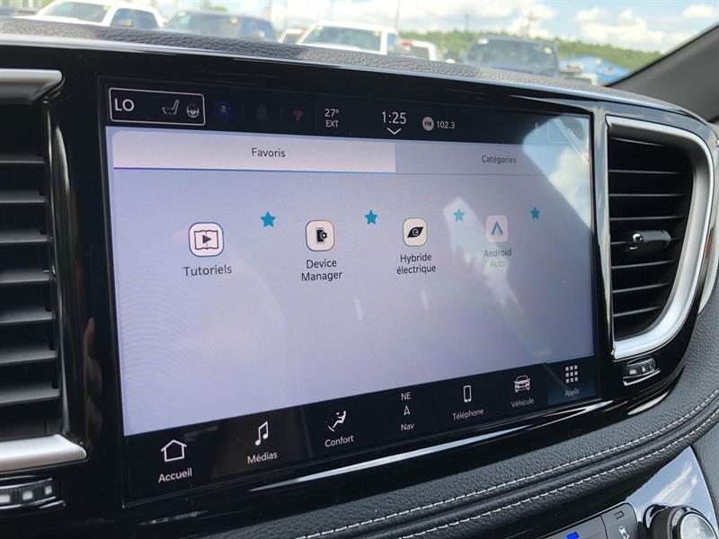 chrysler Pacifica Hybrid 2024 - 14