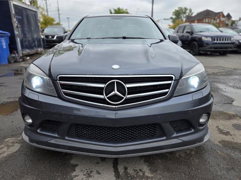 mercedes-benz C63 AMG 2010 - 3