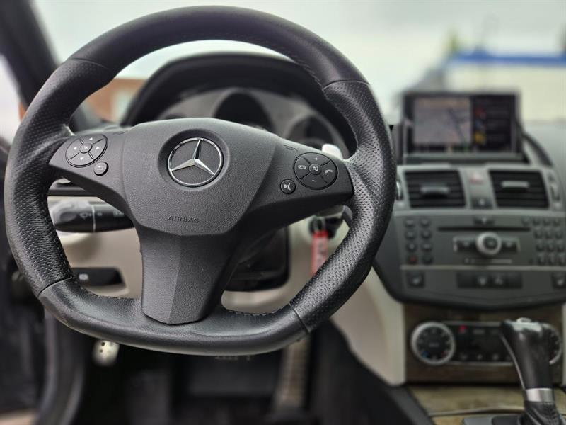 mercedes-benz C63 AMG 2010 - 15