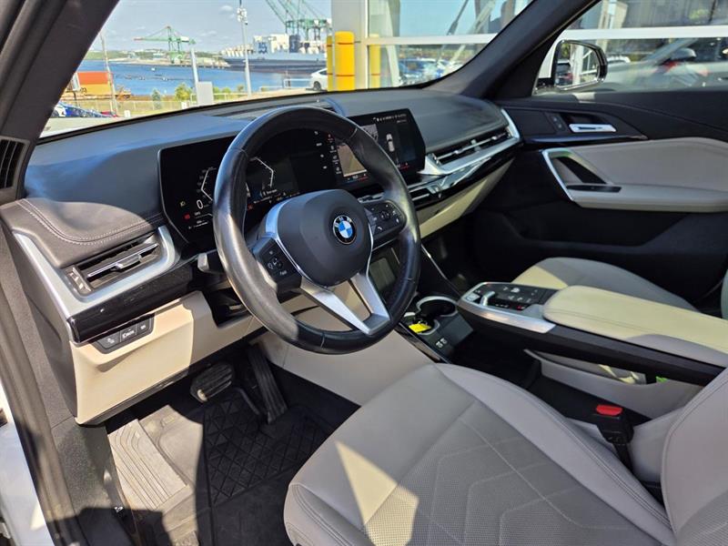 bmw X1 2023 - 8