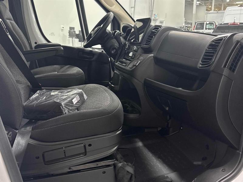 ram ProMaster 3500 2025 - 9