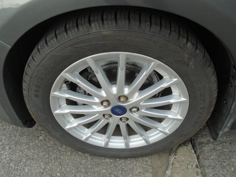 ford C-max Hybride 2014 - 13