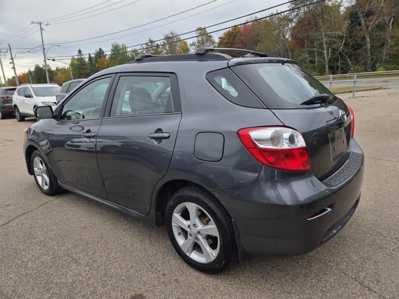 toyota Matrix 2012 - 8