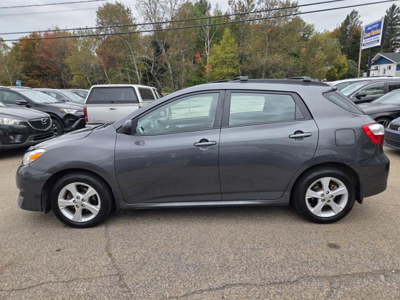 toyota Matrix 2012 - 9