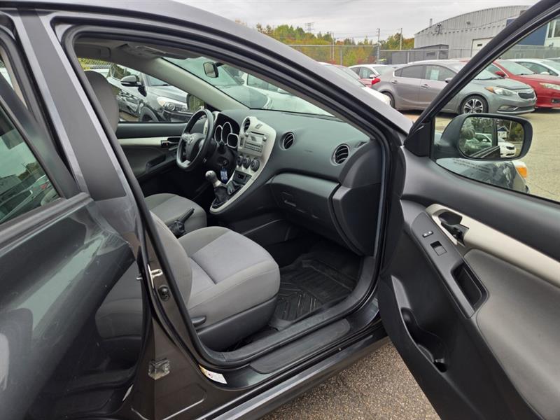 toyota Matrix 2012 - 18