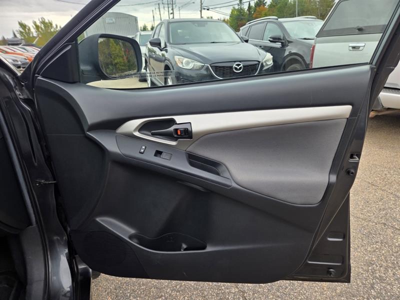 toyota Matrix 2012 - 23