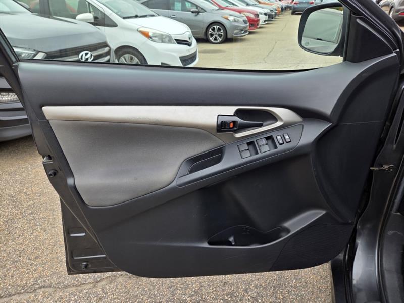 toyota Matrix 2012 - 26