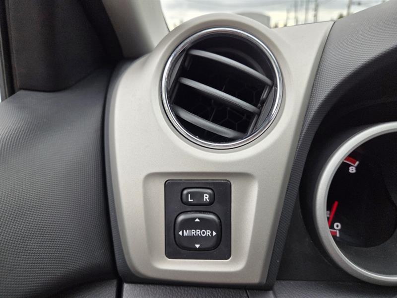 toyota Matrix 2012 - 28