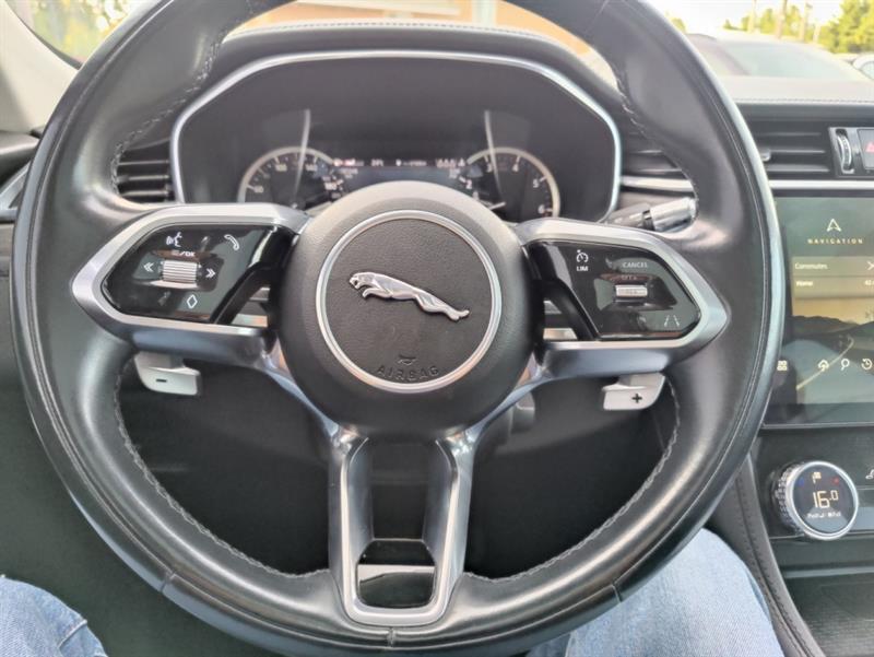 jaguar F-PACE 2021 - 12